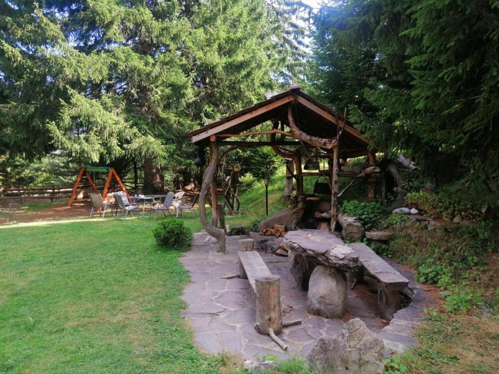 Утро Без Аларма, Смолянски Езера. Alarm Free Morning Smolyan Lakes Exteriér fotografie